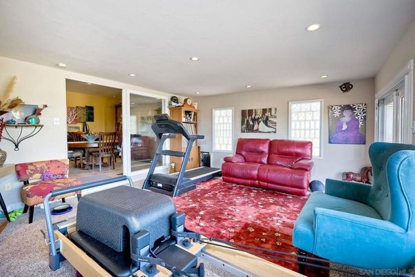 Fitness Equipment, Interior, Recessed Lighting