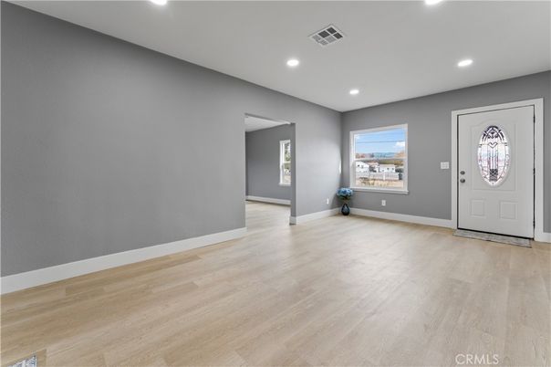 Empty room, Interior, Recessed Lighting, Wood Texture Flooring