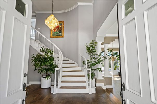 Chandelier, Interior, Wood Texture Flooring