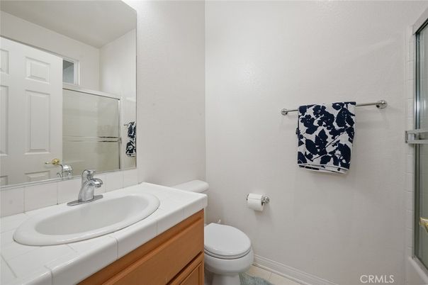 Bathroom, Interior, Tile Countertops