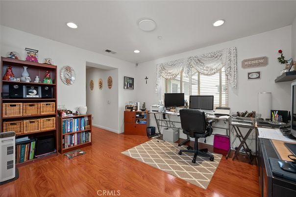Home Office, Interior, Recessed Lighting, Wood Texture Flooring