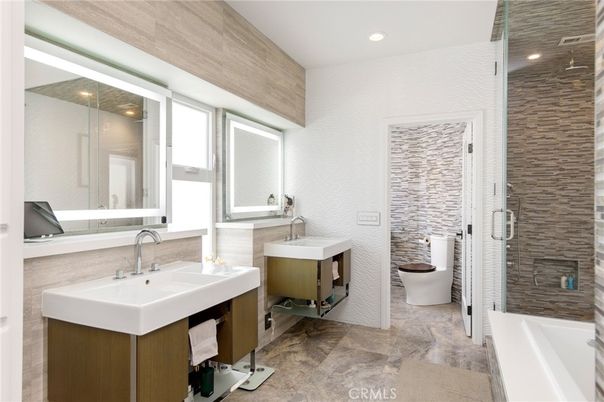 Bathroom, Dual Sink Vanities, Free Standing Baths, Glass Shower, Interior, Recessed Lighting