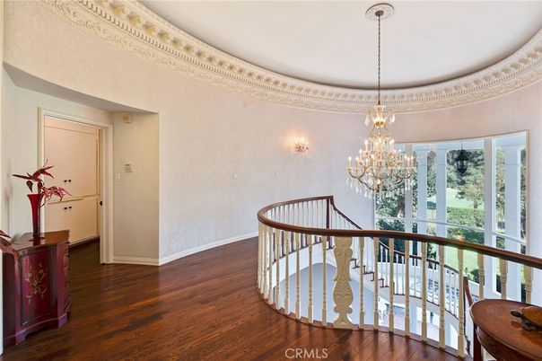 Chandelier, Interior, Wood Texture Flooring