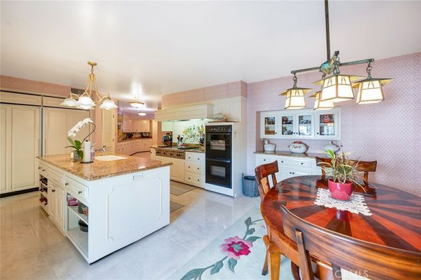 Dining room, Interior, Kitchen, Pendant Lights