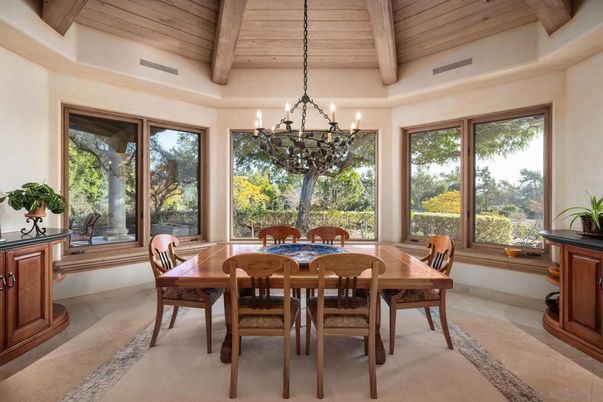 Chandelier, Dining room, Interior, Wooden Beams, Wooden Ceilings