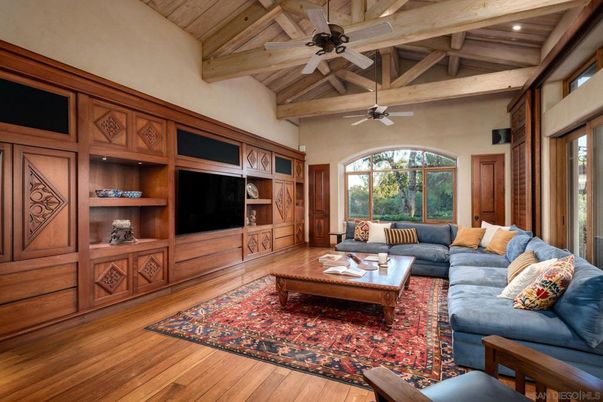 Interior, Living room, Recessed Lighting, Wooden Beams, Wooden Ceilings, Wood Texture Flooring