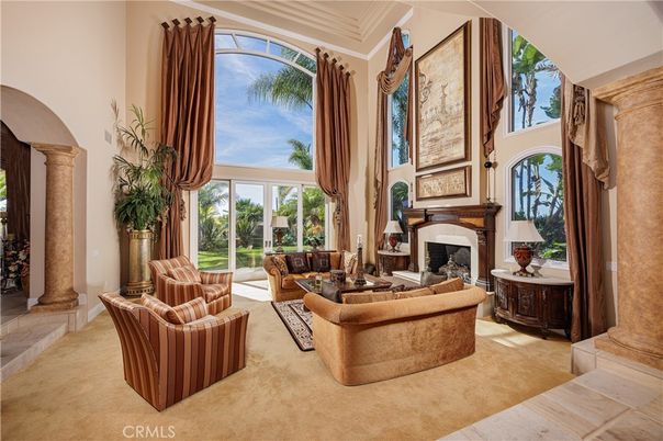 Fireplace, Interior, Living room