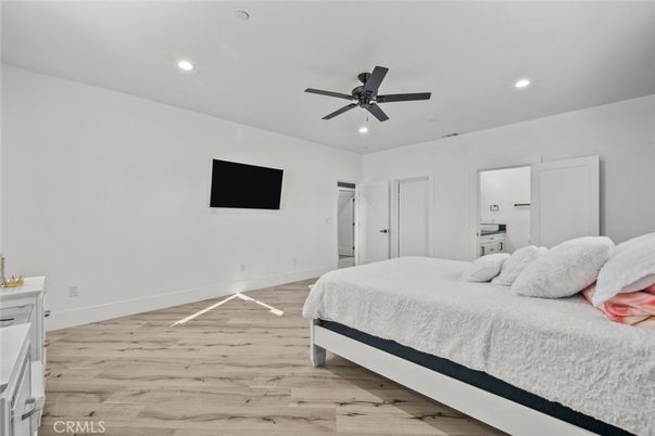 Bedroom, Interior, Recessed Lighting, Wood Texture Flooring