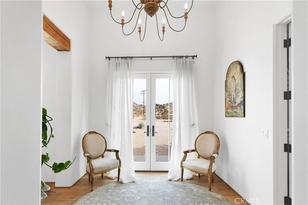 Chandelier, Interior, Wood Texture Flooring