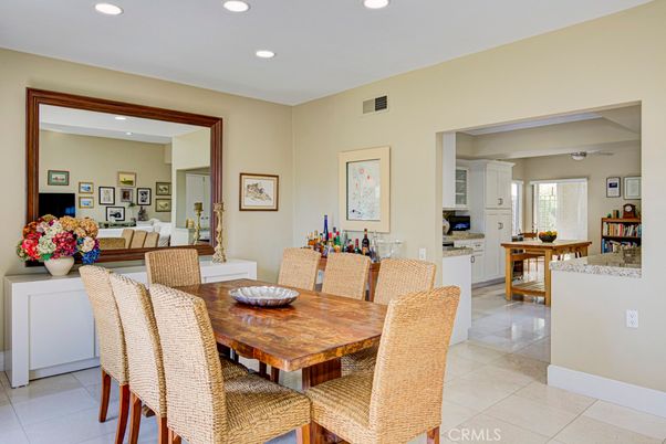 Dining room, Interior, Recessed Lighting