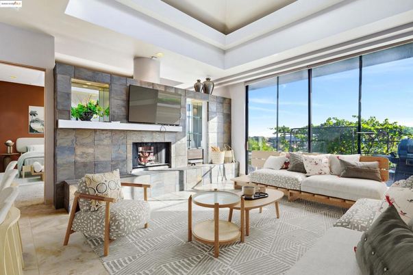 Fireplace, Interior, Living room