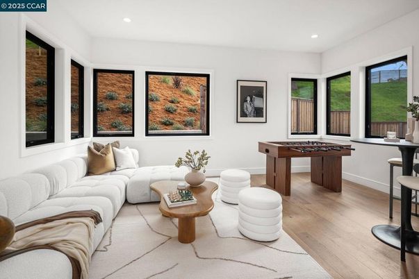 Game Room, Interior, Living room, Recessed Lighting, Wood Texture Flooring