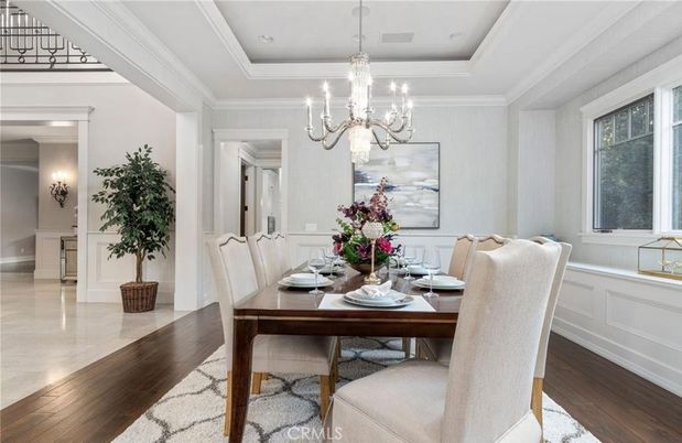 Chandelier, Dining room, Interior, Wood Texture Flooring