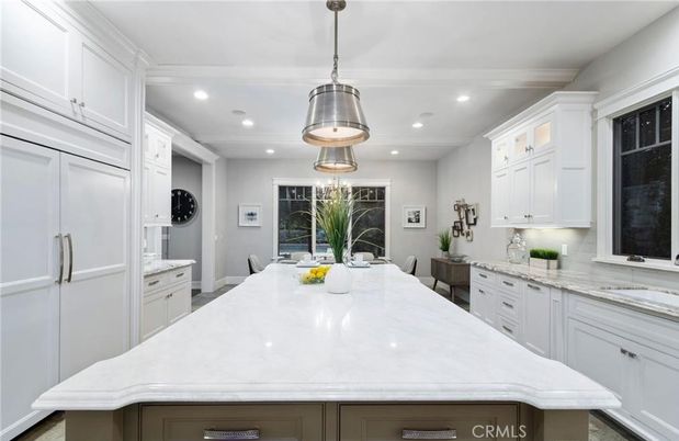 Dining room, Interior, Kitchen, Pendant Lights, Recessed Lighting