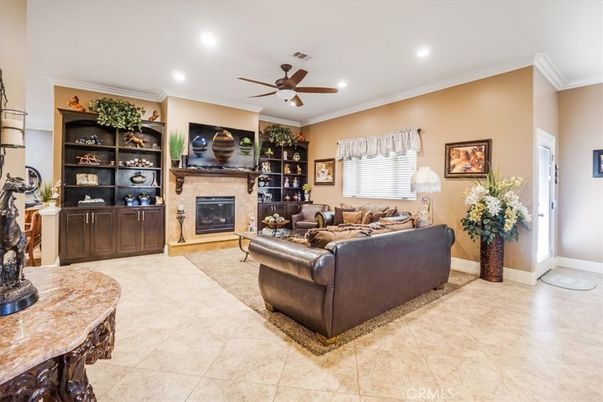 Fireplace, Interior, Living room, Recessed Lighting