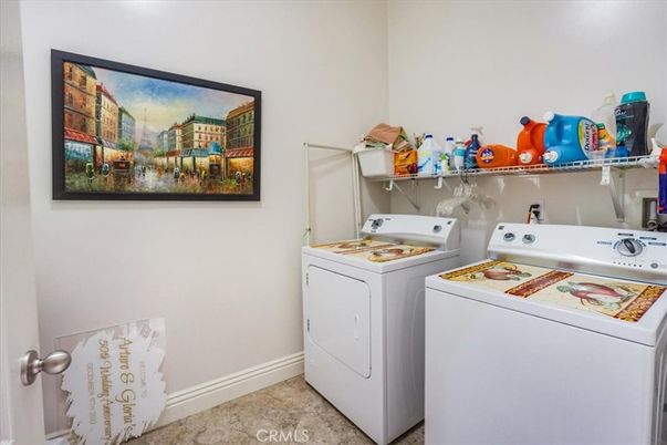 Interior, Washer
