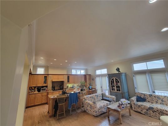 Interior, Kitchen, Living room, Recessed Lighting, Wood Texture Flooring