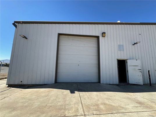 Detached Garage, Exterior