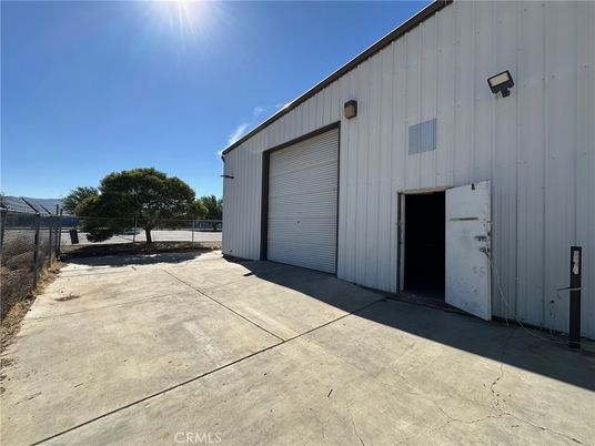Detached Garage, Exterior