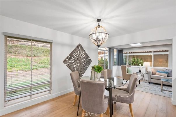Chandelier, Dining room, Interior, Living room, Wood Texture Flooring