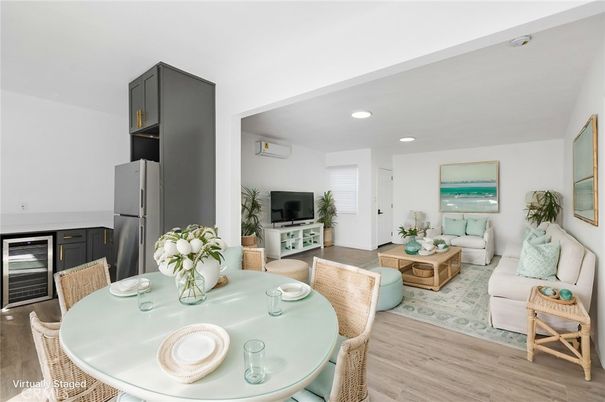 Dining room, Interior, Kitchen, Living room, Recessed Lighting, Wood Texture Flooring