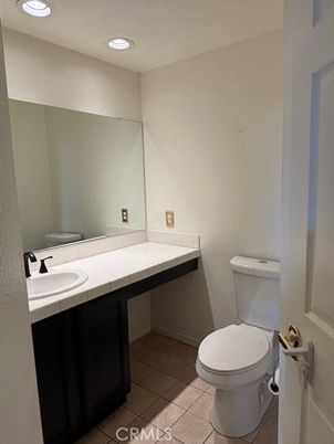 Bathroom, Interior, Recessed Lighting, Tile Countertops