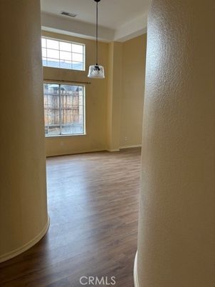 Empty room, Interior, Pendant Lights, Wood Texture Flooring