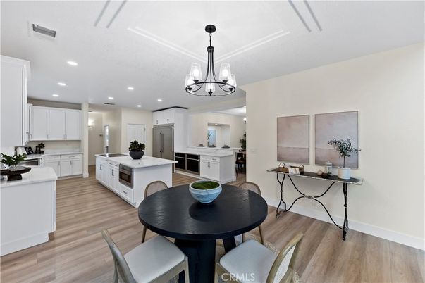 Chandelier, Dining room, Interior, Kitchen, Recessed Lighting, Wood Texture Flooring