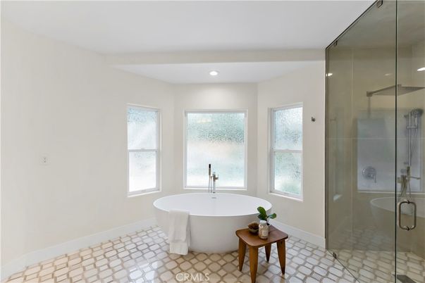 Bathroom, Free Standing Baths, Glass Shower, Interior, Recessed Lighting