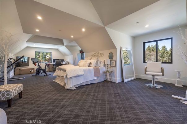 Bedroom, Fitness Equipment, Interior, Recessed Lighting