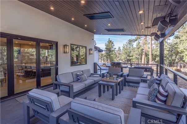 Exterior, Recessed Lighting