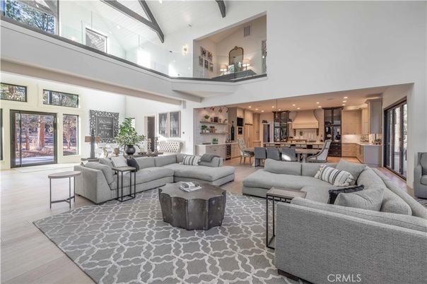 Dining room, Interior, Kitchen, Living room, Pendant Lights, Recessed Lighting, Stainless Steel Appliances, Wood Texture Flooring