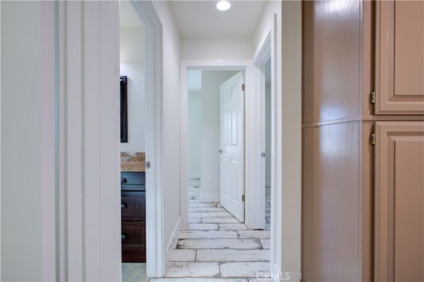 Interior, Recessed Lighting