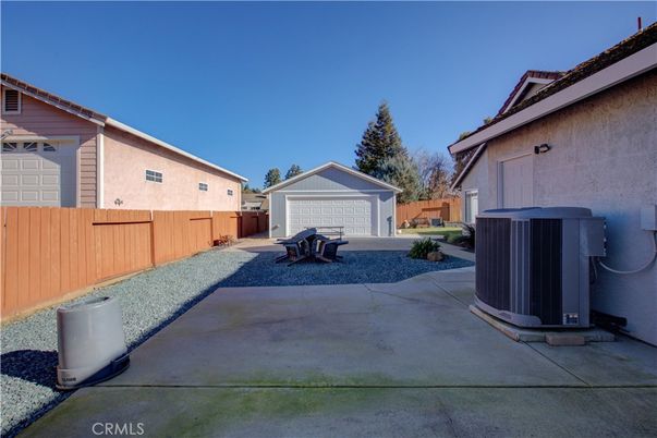 Backyard, Detached Garage, Exterior