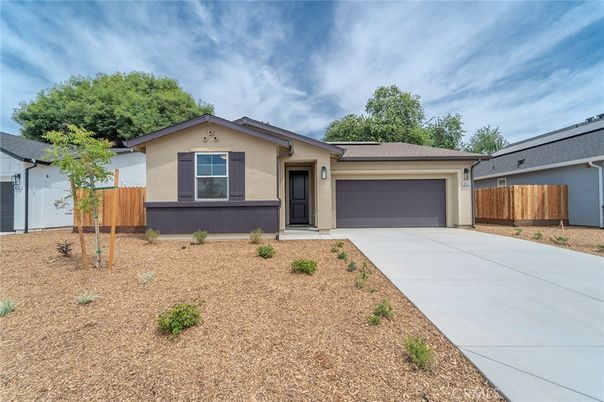 Attached, Backyard, Exterior, Facade, Ranch