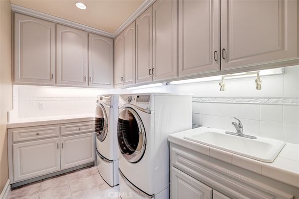 Interior, Recessed Lighting, Washer
