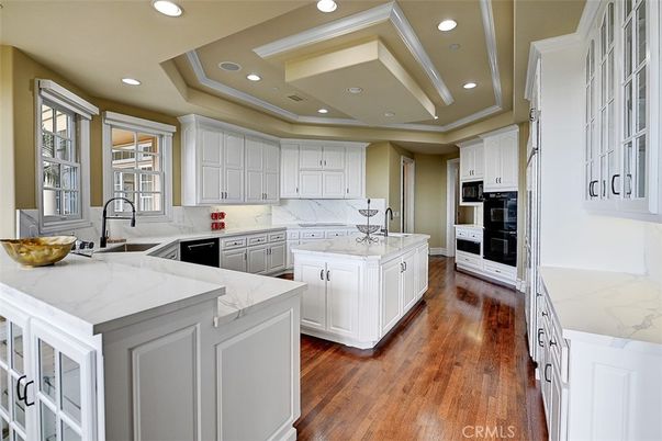 Interior, Kitchen, Marble Walls, Recessed Lighting, Wood Texture Flooring