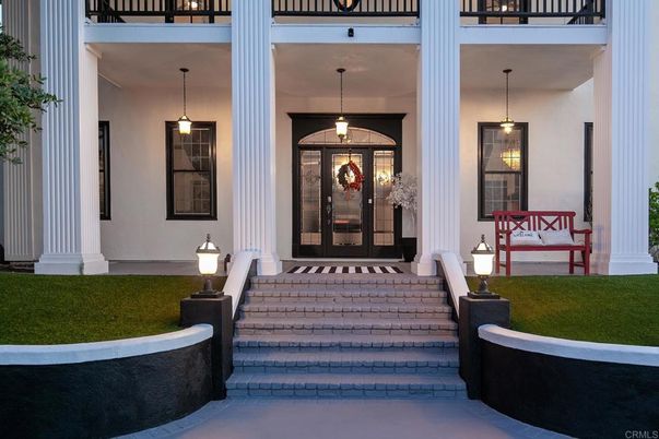 Exterior, Pendant Lights