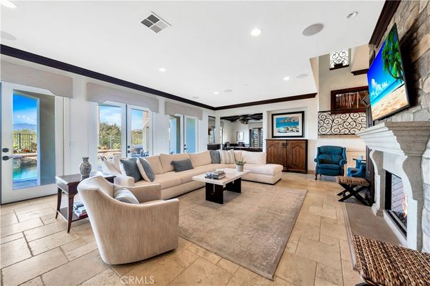Fireplace, Interior, Living room, Recessed Lighting