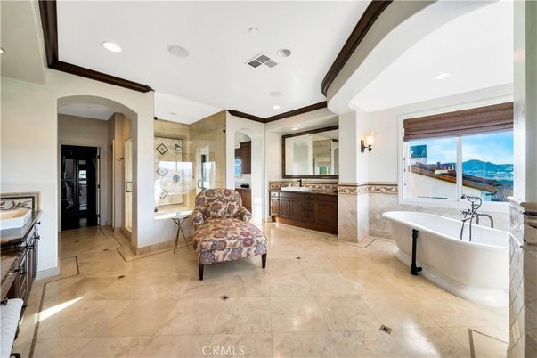 Bathroom, Free Standing Baths, Glass Shower, Interior, Recessed Lighting