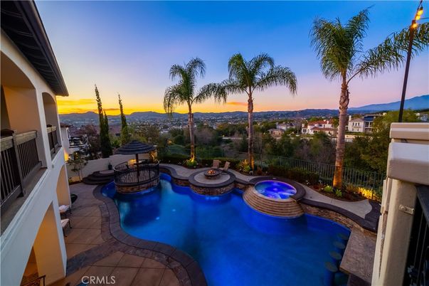 Exterior, Pool, Other