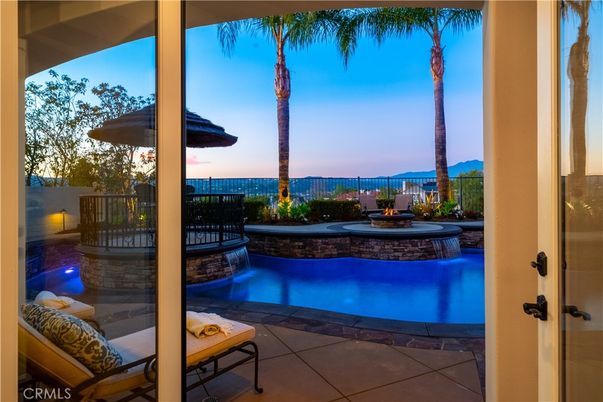 Exterior, Pool, Other