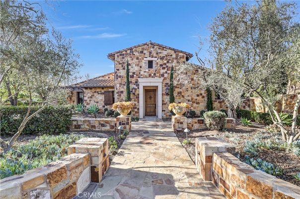Backyard, Exterior, Facade, Mediterranean