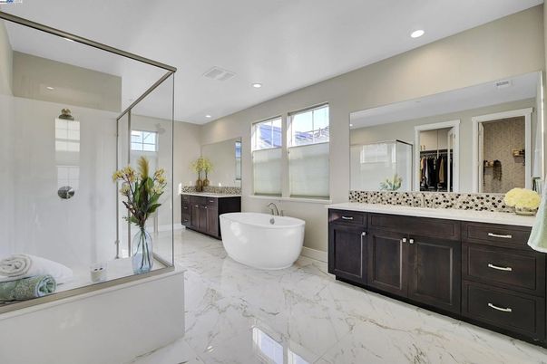 Bathroom, Dual Sink Vanities, Free Standing Baths, Glass Shower, Interior, Marble, Recessed Lighting