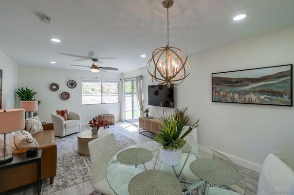 Chandelier, Dining room, Interior, Living room, Recessed Lighting, Wood Texture Flooring