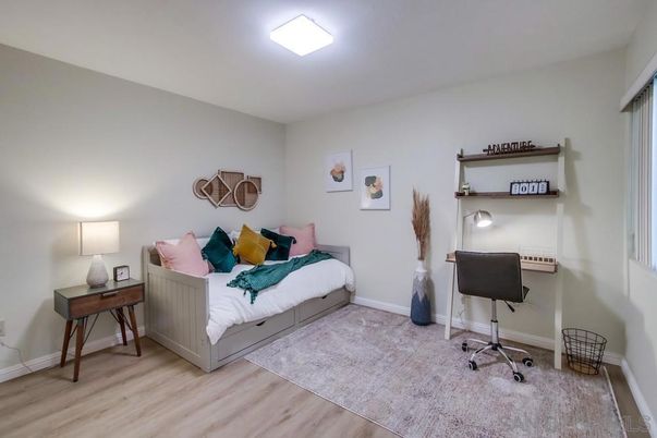 Bedroom, Home Office, Interior, Wood Texture Flooring