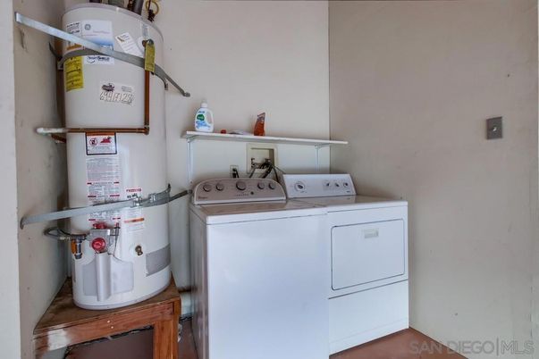 Interior, Utility Closets, Washer