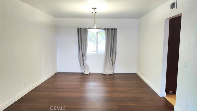 Empty room, Interior, Pendant Lights, Wood Texture Flooring