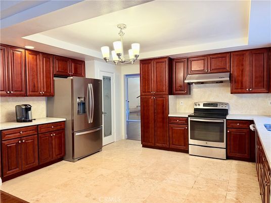Chandelier, Interior, Kitchen, Recessed Lighting, Stainless Steel Appliances