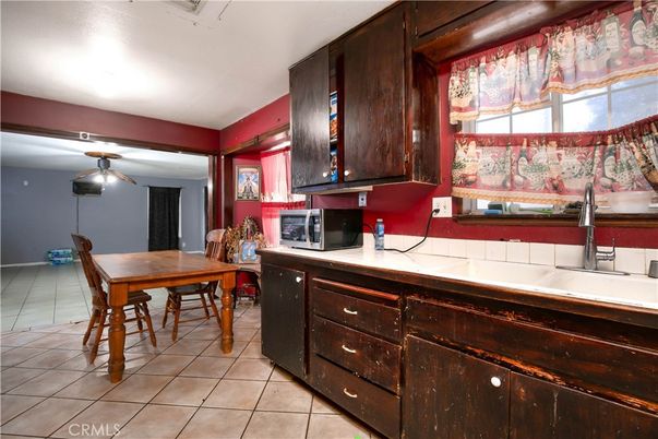 Dining room, Interior